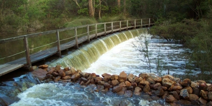 Photo of Margaret River weir