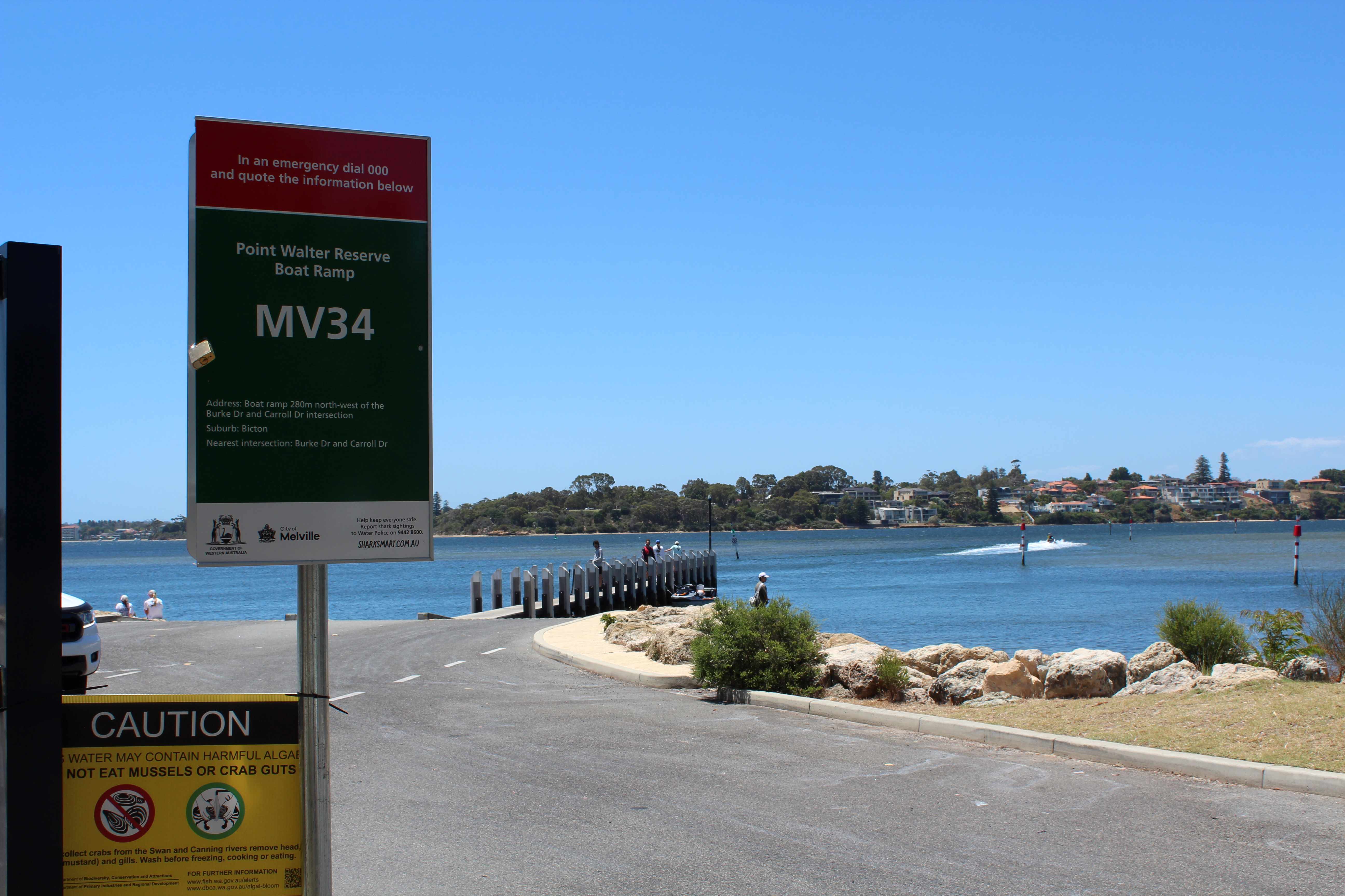 BEN signs are now in parts of the Swan Canning Estuary