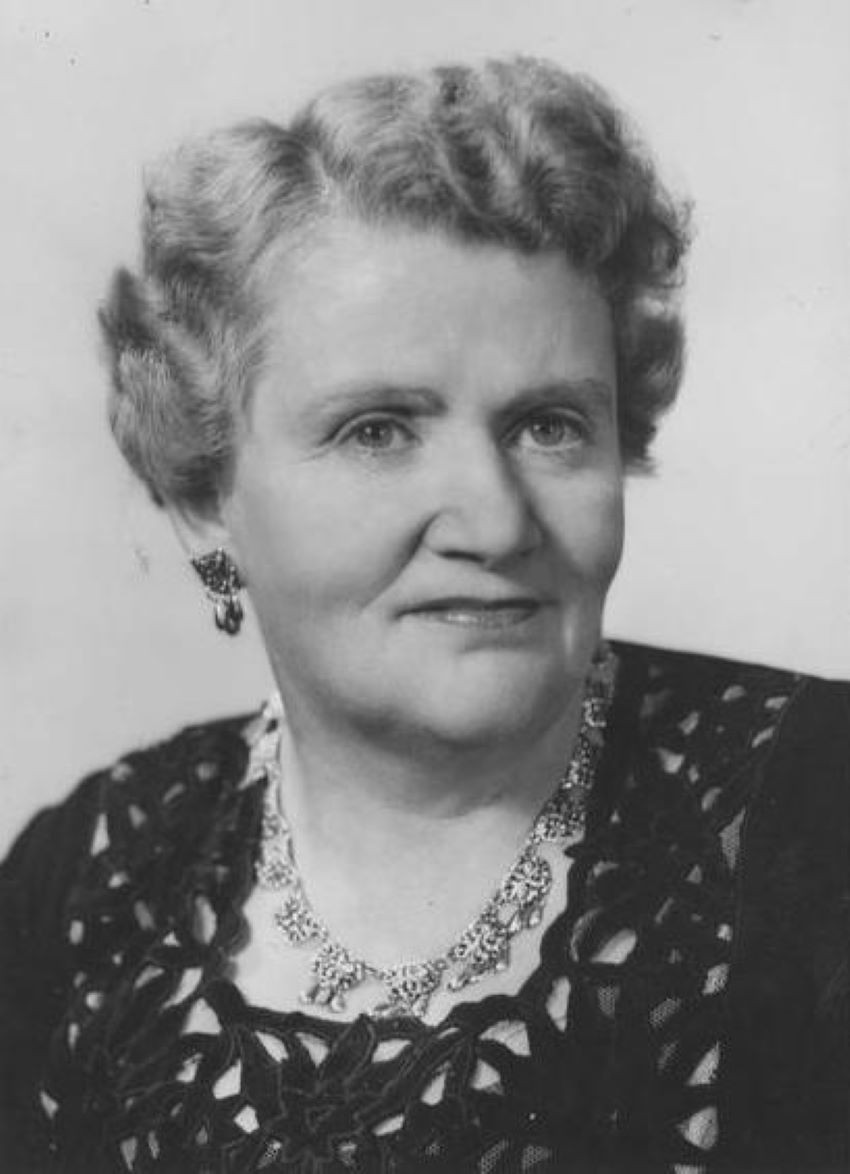 Dame Dorothy Tangney